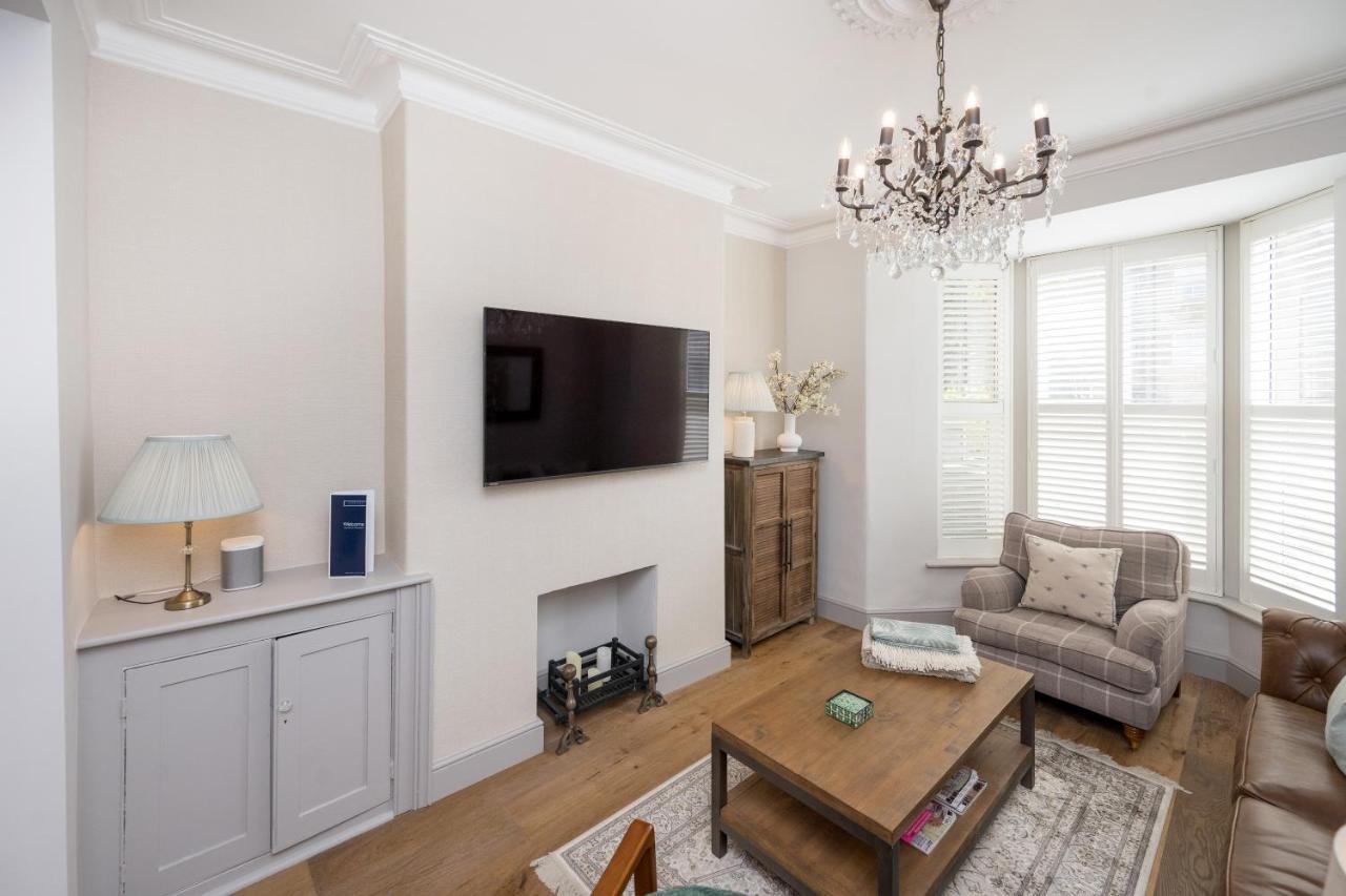 Townhouse By Harrogate Serviced Apartments Zewnętrze zdjęcie